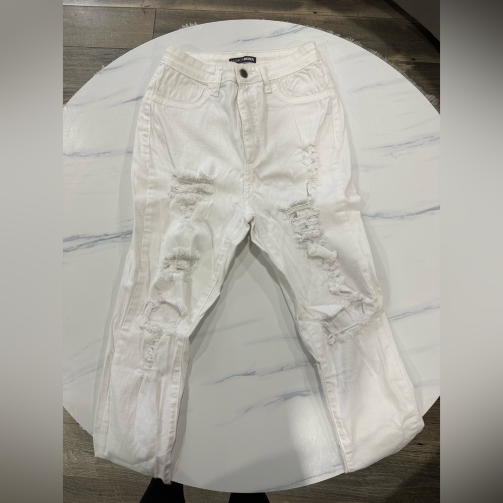 Fashion Nova White Distressed Boyfriend Jeans